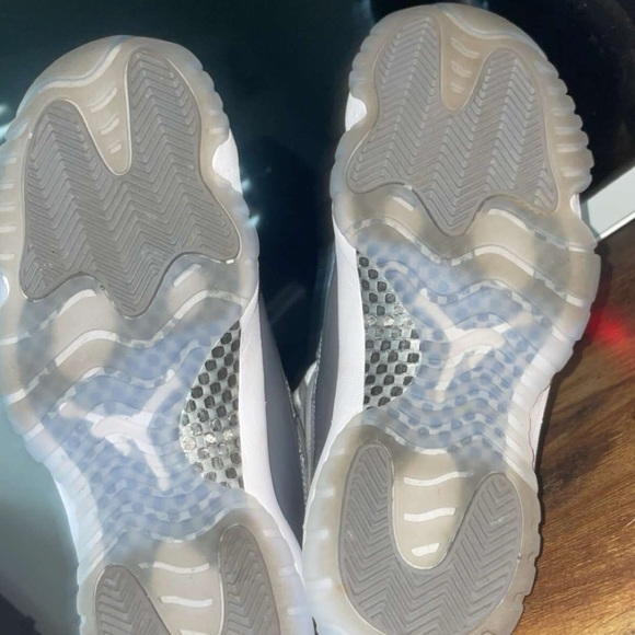 Jordan 11 Cool Grey Size 7